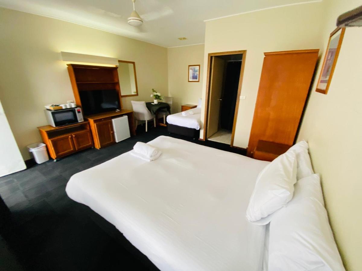 Nowra Motor Inn Экстерьер фото