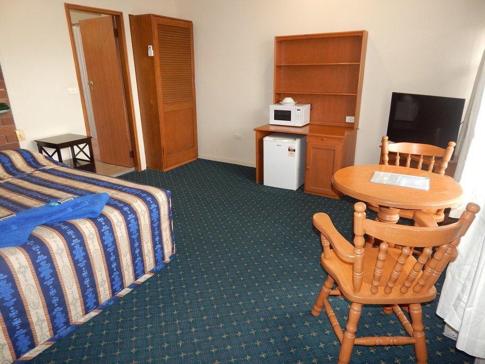 Nowra Motor Inn Экстерьер фото